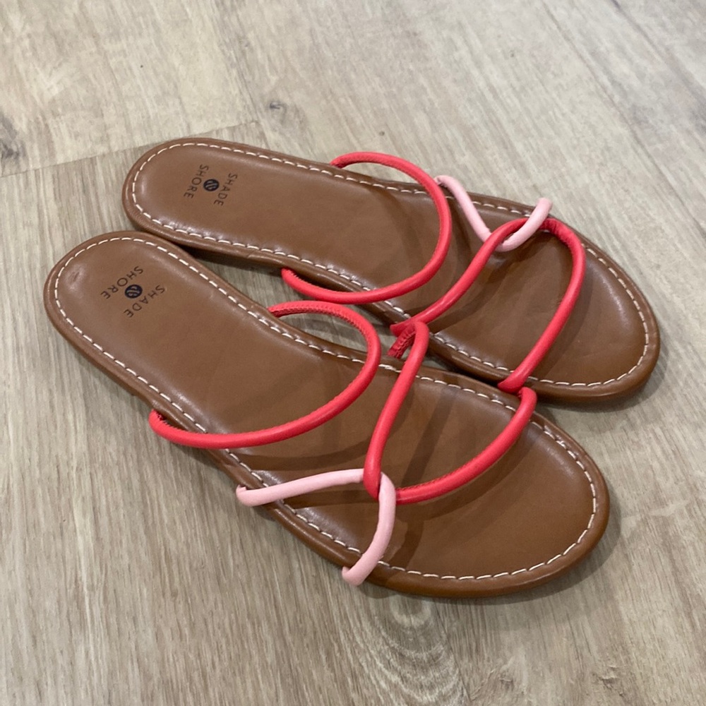Shade & Shore Brown Sandals with Pink and Red Straps